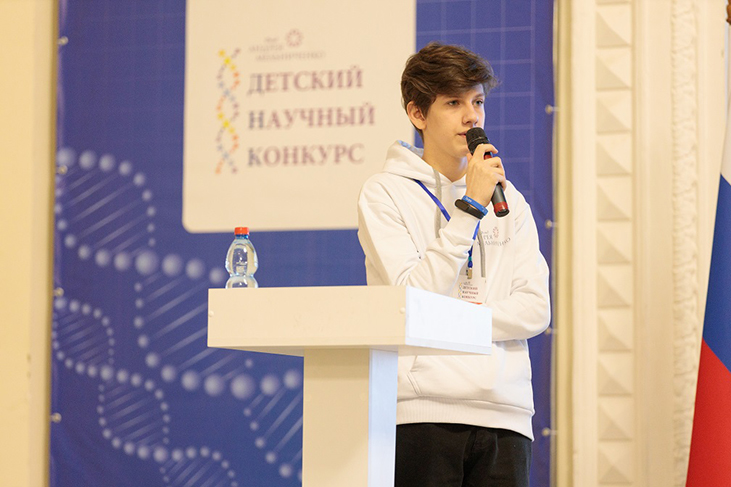 9R8A2375.jpg